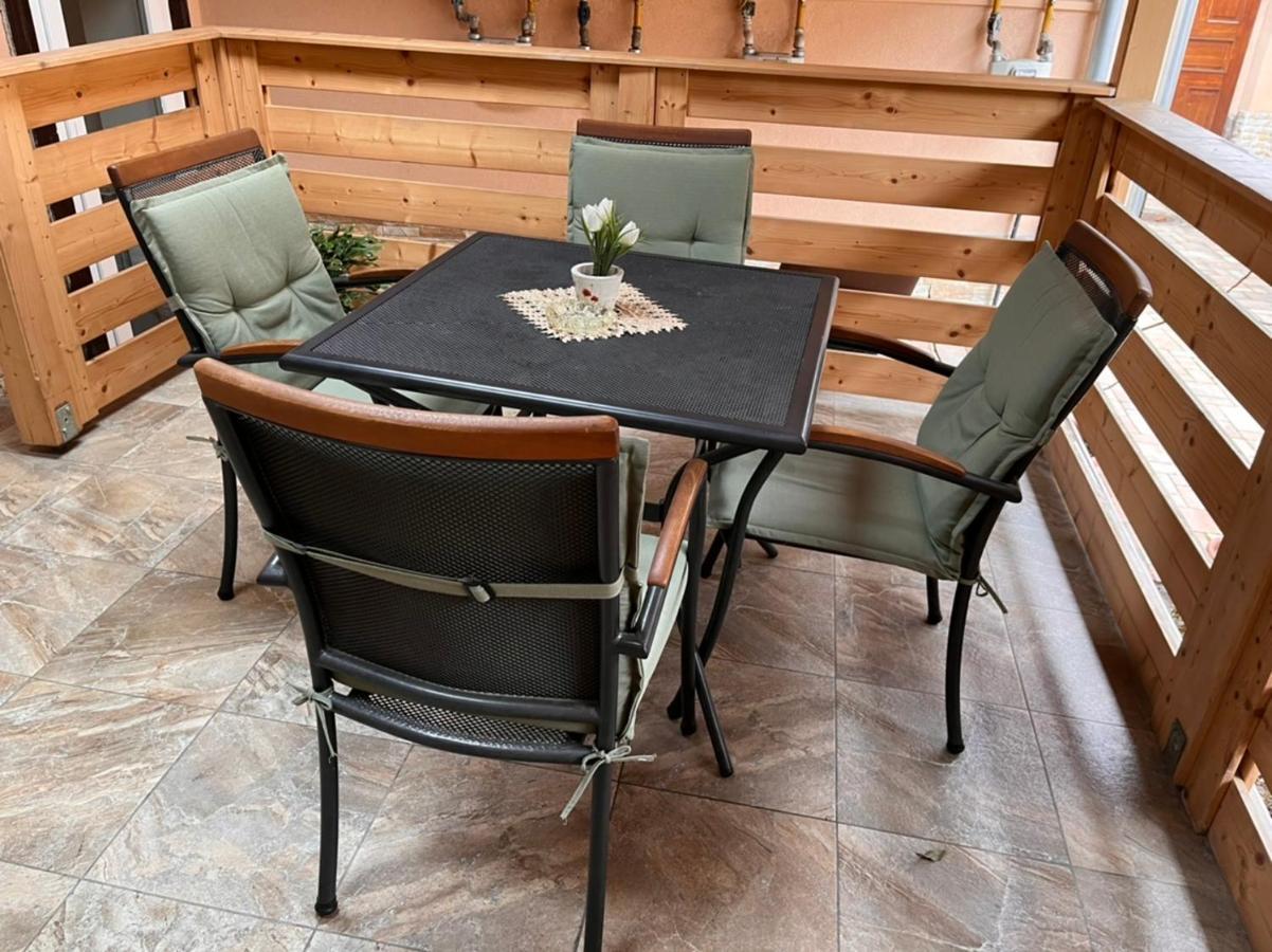 Apartament Arpadhaz Kecskemét Zewnętrze zdjęcie