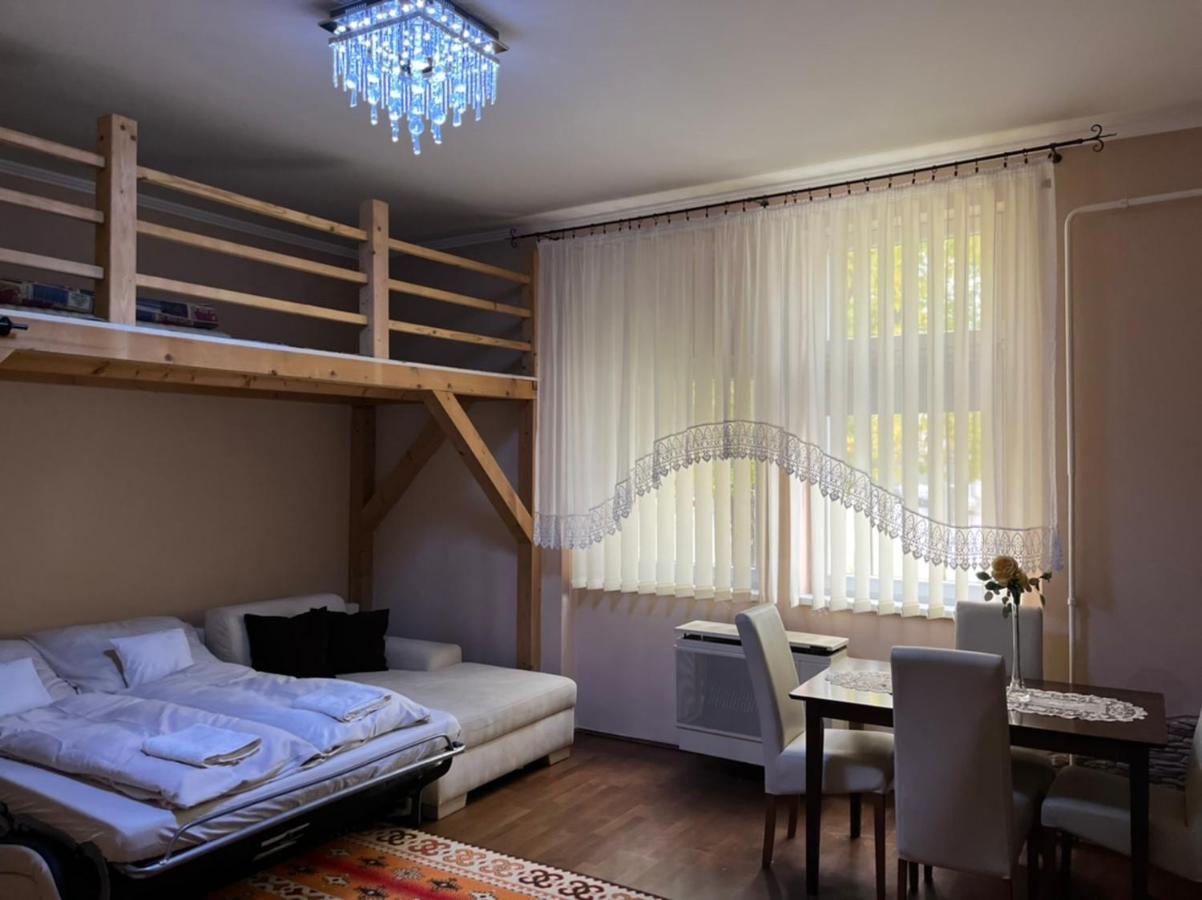 Apartament Arpadhaz Kecskemét Zewnętrze zdjęcie